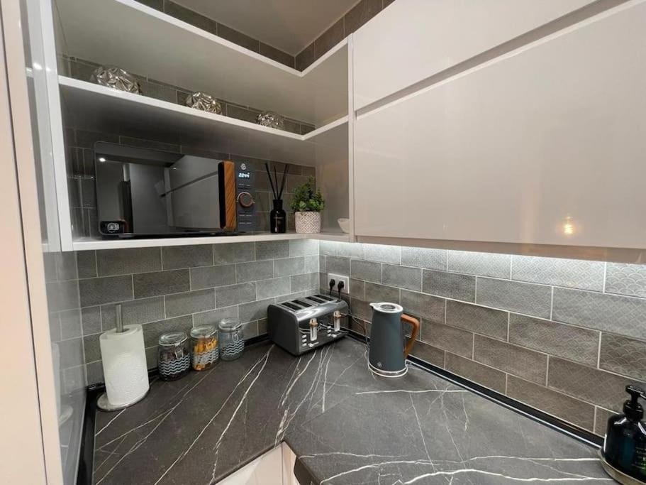 Waterfront 3 Bed Apartment, 90M From The Beach Platja de Larenal Dış mekan fotoğraf