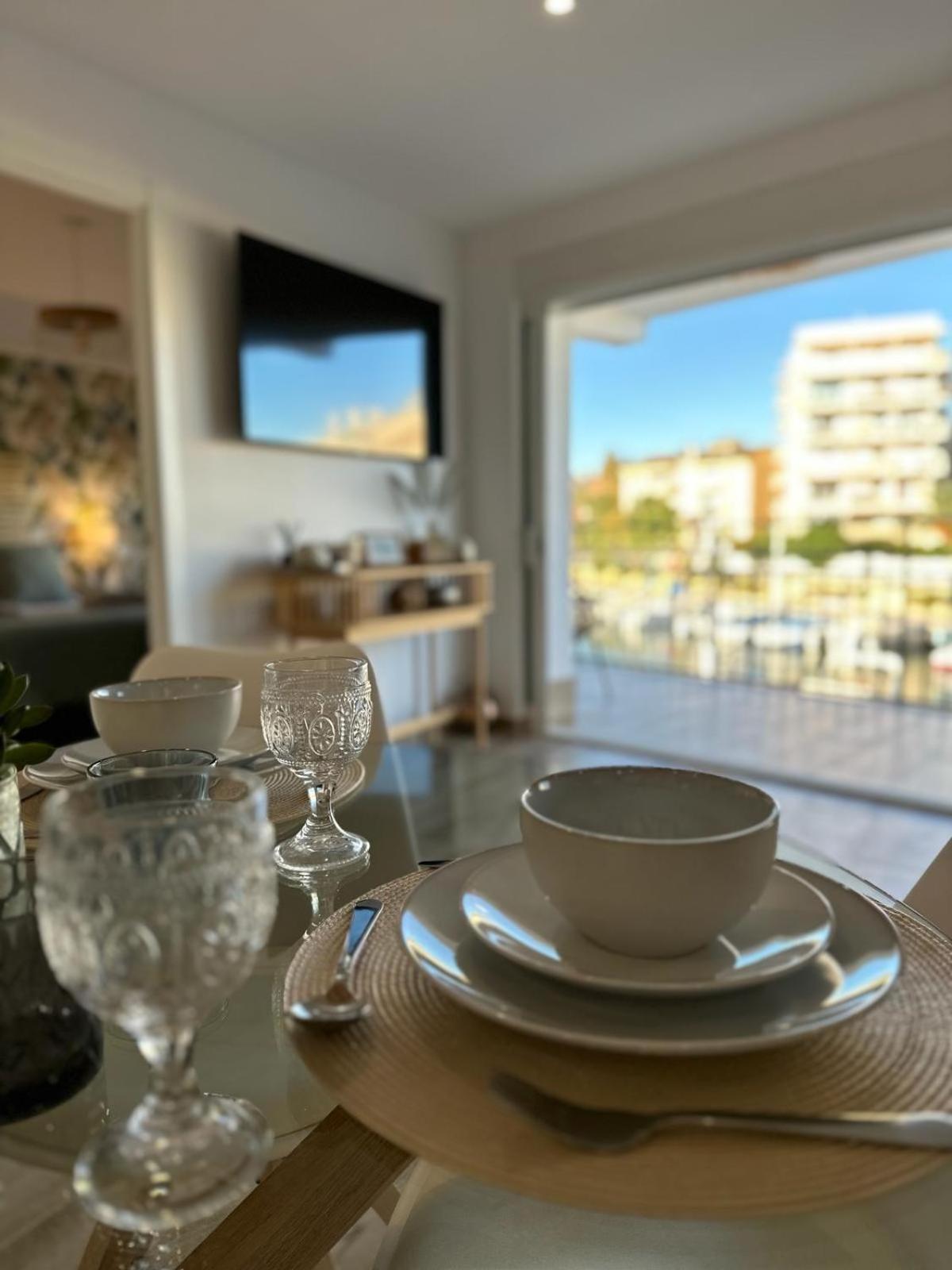 Waterfront 3 Bed Apartment, 90M From The Beach Platja de Larenal Dış mekan fotoğraf