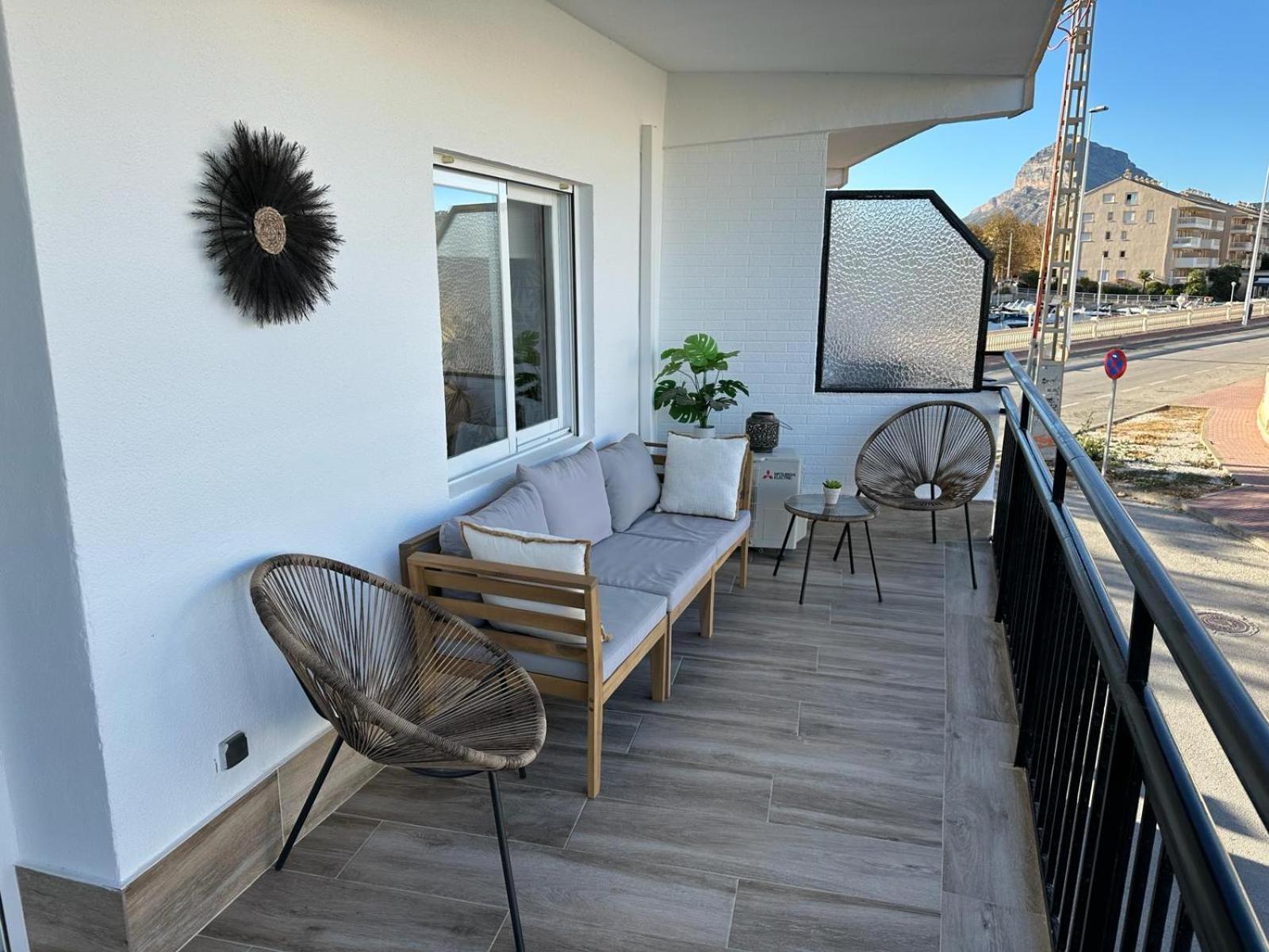 Waterfront 3 Bed Apartment, 90M From The Beach Platja de Larenal Dış mekan fotoğraf