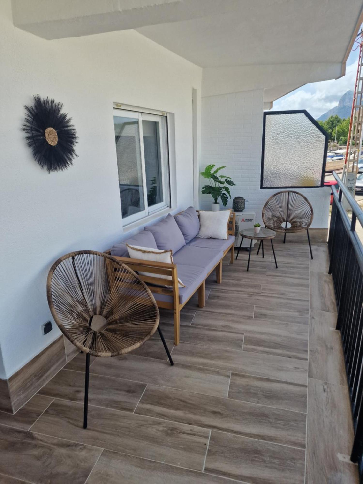 Waterfront 3 Bed Apartment, 90M From The Beach Platja de Larenal Dış mekan fotoğraf