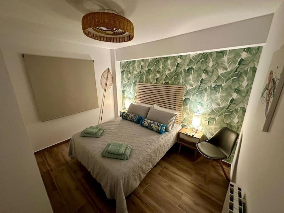 Waterfront 3 Bed Apartment, 90M From The Beach Platja de Larenal Dış mekan fotoğraf
